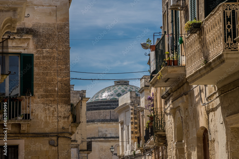 Fassade von Häusern in Lecce, in Apulien, Italien