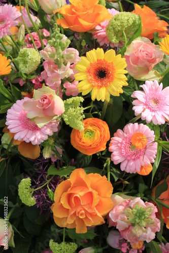 Colorful wedding flowers