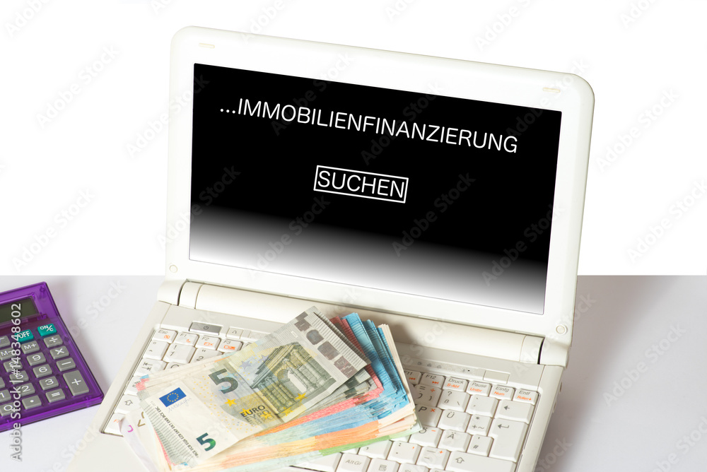Computer, Geld und Suche im Internet nach einer Eigenheim Finanzierung Computer, Geld und Suche im Internet nach einer Eigenheim Finanzierung