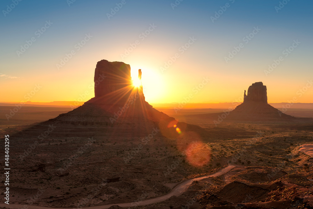 Beautiful sunrise at the iconic Monument Valley, Utah.