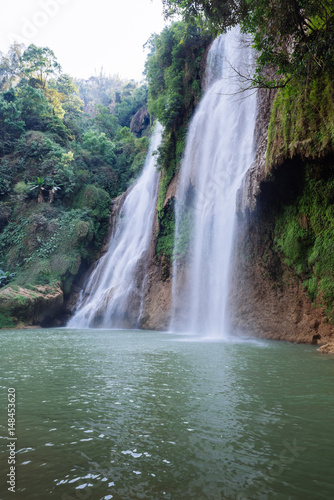 Fototapeta Naklejka Na Ścianę i Meble -  Beautiful waterfall at Thi Lo Su,In Thailand