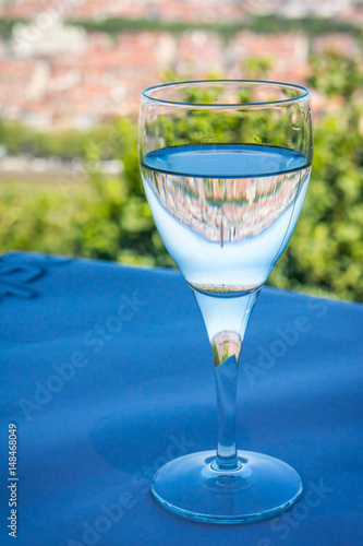 Lyon dans un verre d'eau