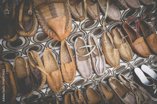 Turkish leather slipper © Curioso.Photography