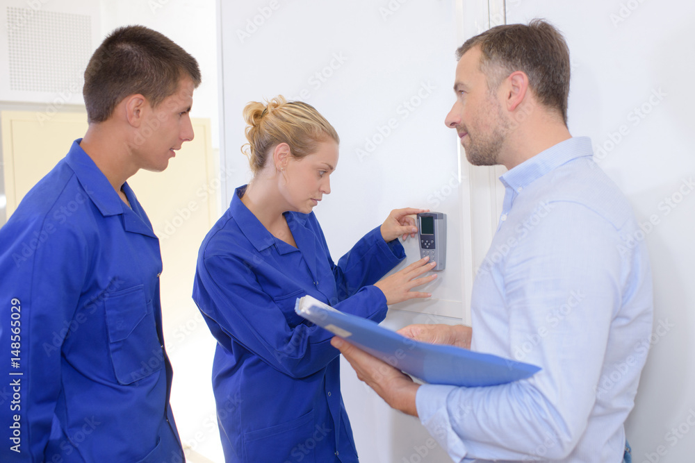 Obraz premium renovating a house