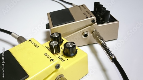 electric guitar effectors photo