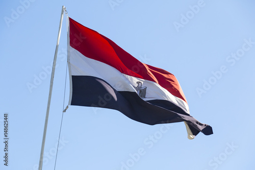 Quadro em tela Egyptian flag waving in the sky