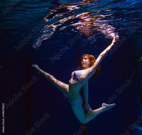 Wallpaper Mural young girl in beautiful white dress posing underwater in the pool  Torontodigital.ca