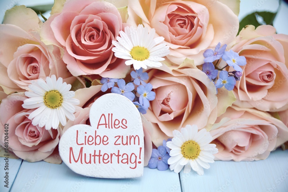 Muttertag - Blumenstrauß mit Herz und Text - Muttertagsgrüße Stock-Foto ...