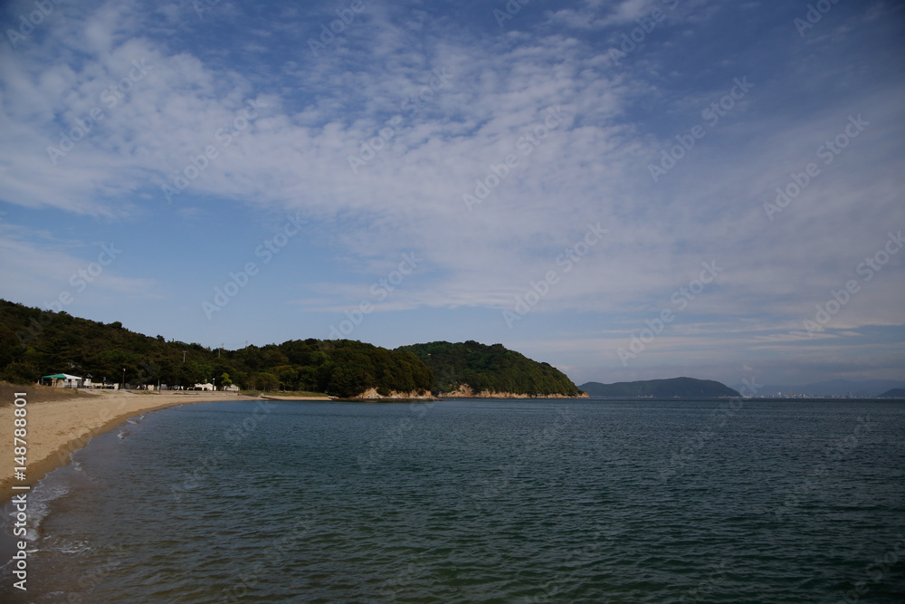 Fototapeta premium Sandy beach and blue sky