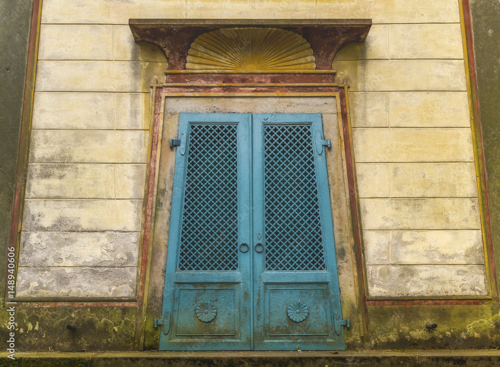 Fototapeta premium turquoise old Egyptian gate to a tomb