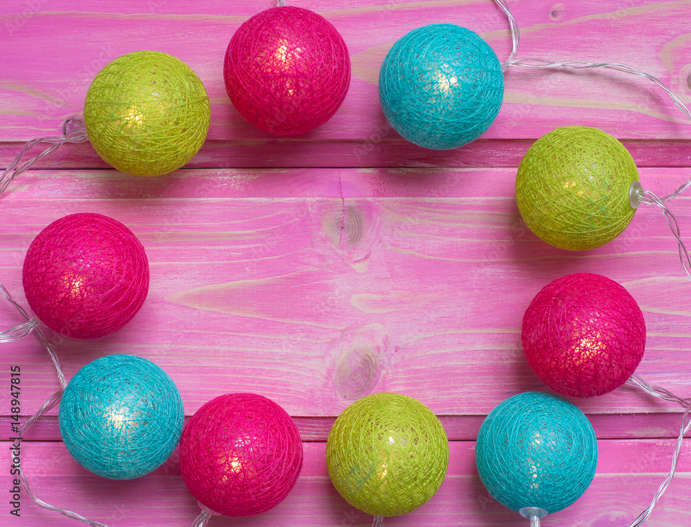 chain of lights, wood background chain of lights, wood background