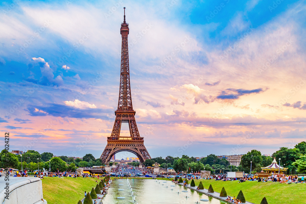 Eiffel Tower, Paris, France, Shiny, Country, Culture, Famous