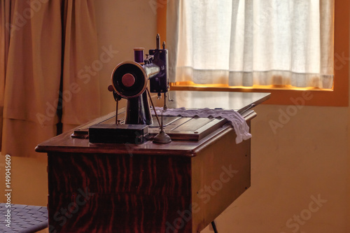 Shaker Sewing Room