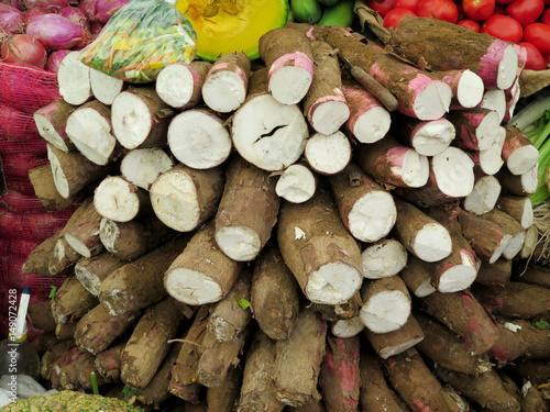 Raw cassava background photo