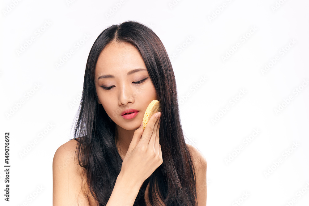shapely brunette with soft sponge, deep cleansing shapely brunette with soft sponge, deep cleansing