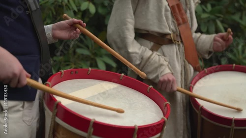 Revolutionary War drummers before the battle
