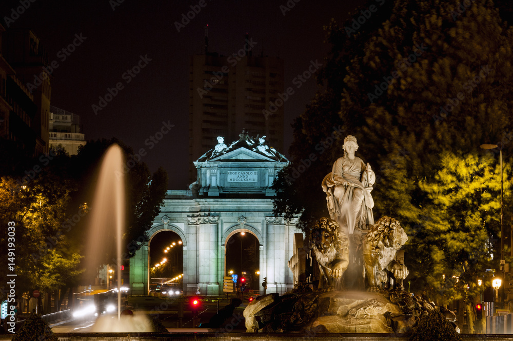 Night view of the most emblematic monuments of Madrid. Night view of the most emblematic monuments of Madrid.