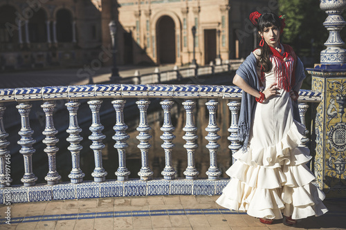 Young elegance flamenco dancer © Eduardo Lopez