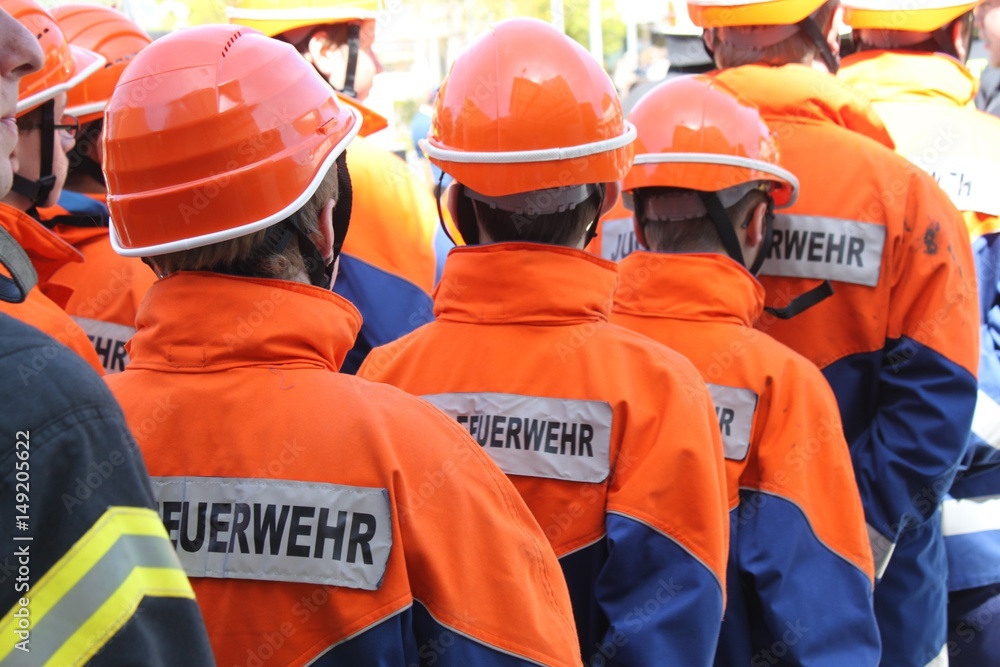 Fototapeta premium Jugendfeuerwehr im Einsatz 112