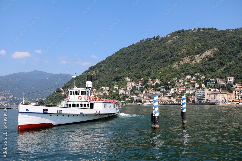 Navigation in Como at Lake Como, Lombardy Italy Navigation in Como at Lake Como, Lombardy Italy