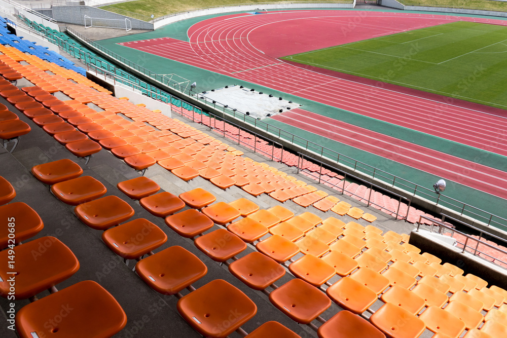Fototapeta premium Wielofunkcyjne siedzenia stadionowe i widowiskowe