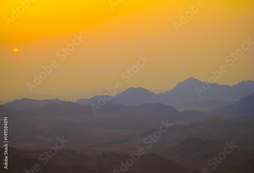Восход на горе Синай
