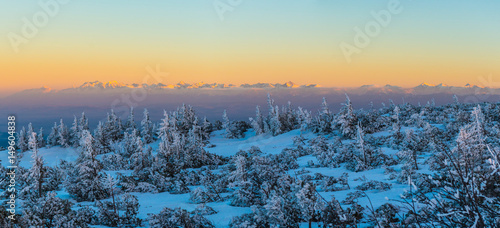 Fototapeta Naklejka Na Ścianę i Meble -  Widok z Babiej Góry na Tatry