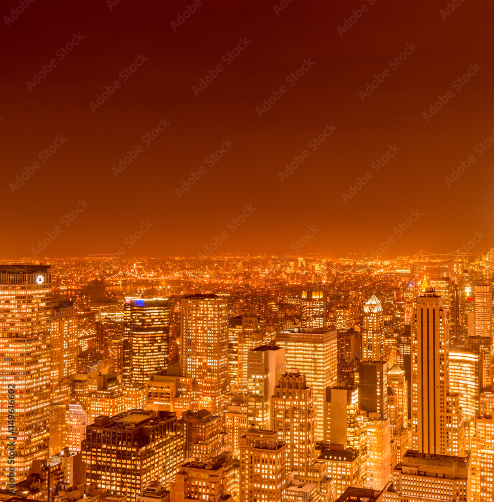 Obraz premium View of New York Manhattan during sunset hours