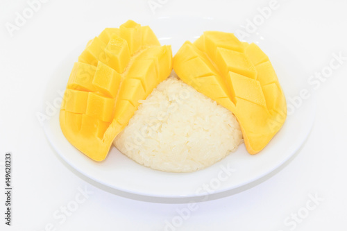 Fototapeta Naklejka Na Ścianę i Meble -  Mango on sticky rice  