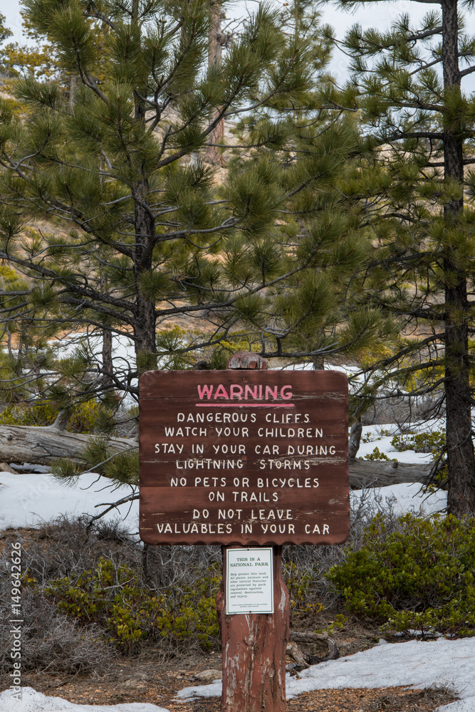 Dangerous Cliffs Warning Sign