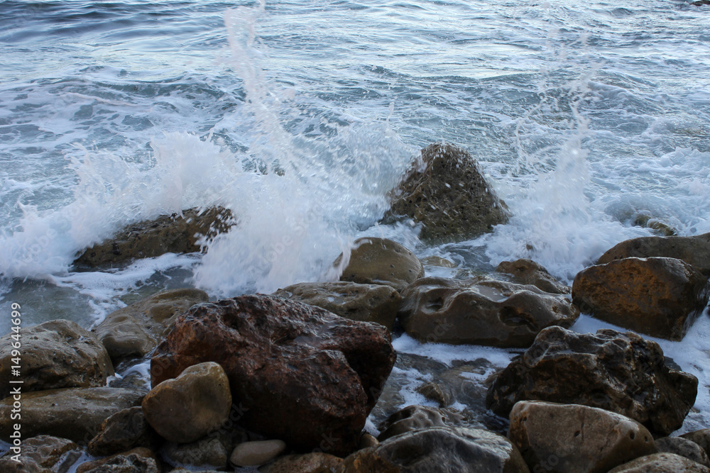 Rocas, olas, salpicar.