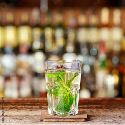 Cocktail with gin and mint