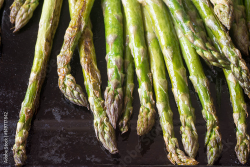 green baked asparagus