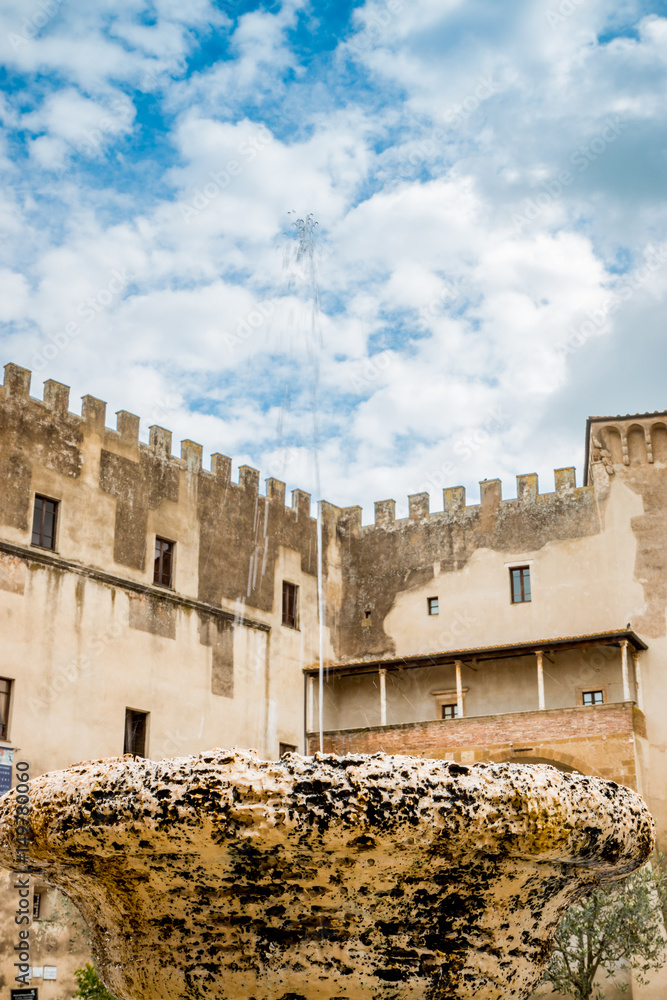 Fototapeta premium Dans les rues de Pitigliano en Toscane