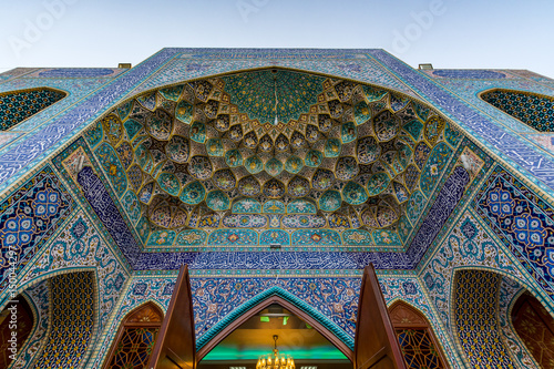 Semi-dome above the entrance to the Iranian mosque in Dubai, architectural detail, Satwa district