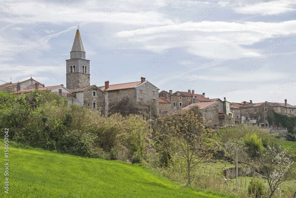 Kostanjica in Istrien