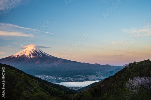 御坂峠天下茶屋からの富士山
