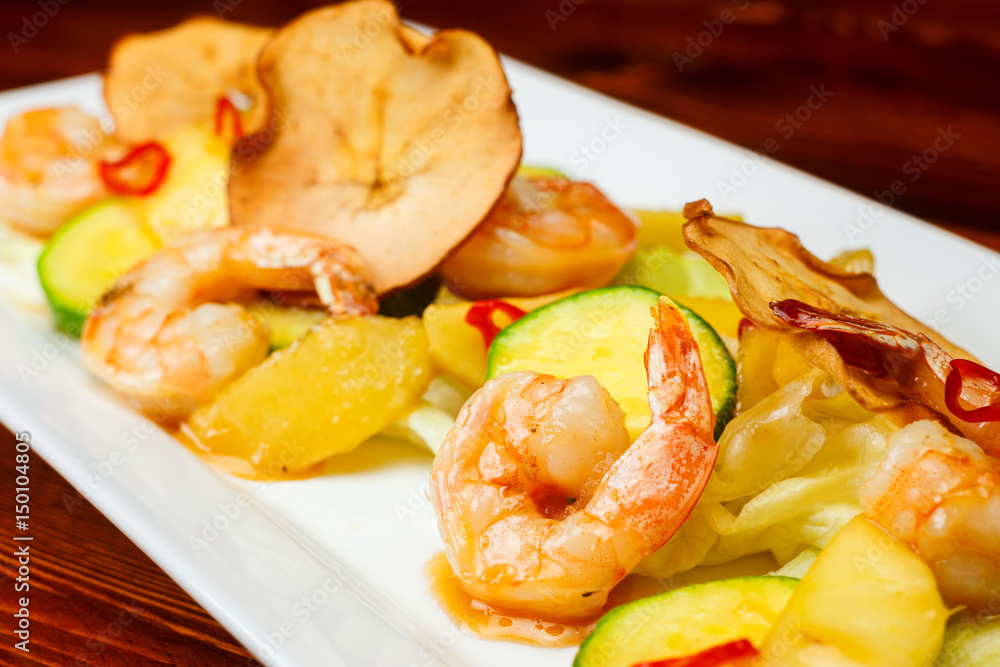 Hot prawn salad with potatoes Hot prawn salad with potatoes