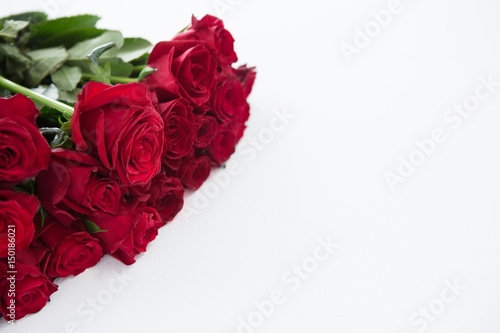 Fototapeta Naklejka Na Ścianę i Meble -  Bunch of red roses