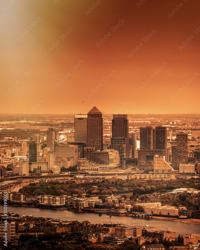 Fototapeta premium London city wharf sunset beautiful evening, England