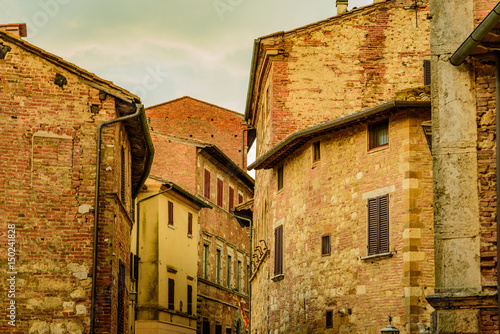 Картината върху платно View of the city of montepulciano in the province of siena toscana italia, famou