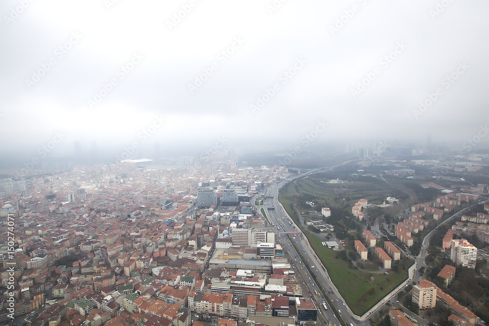 Obraz premium Beautiful view on a city from a rooftop