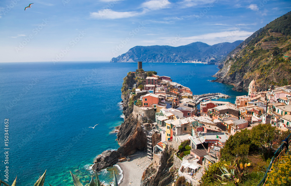 picturesque village of Vernazza, Cinque Terre, Italy