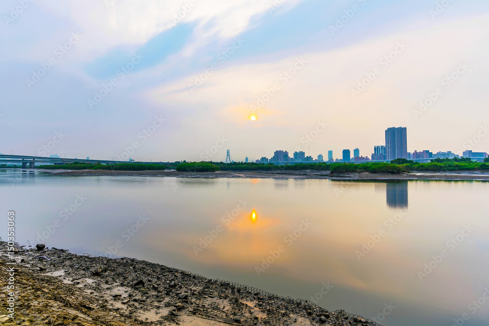 Keelung river with sunset