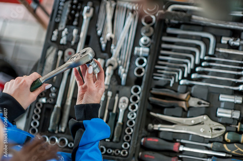 Keys for car repair in a car workshop