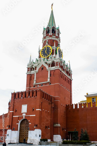 Fototapeta Naklejka Na Ścianę i Meble -  spasskaya tower of the kremlin