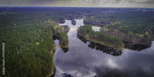 Fototapeta Jeziora i lasy z lotu ptaka