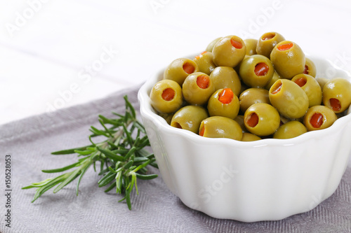 Foto stuffed green olives