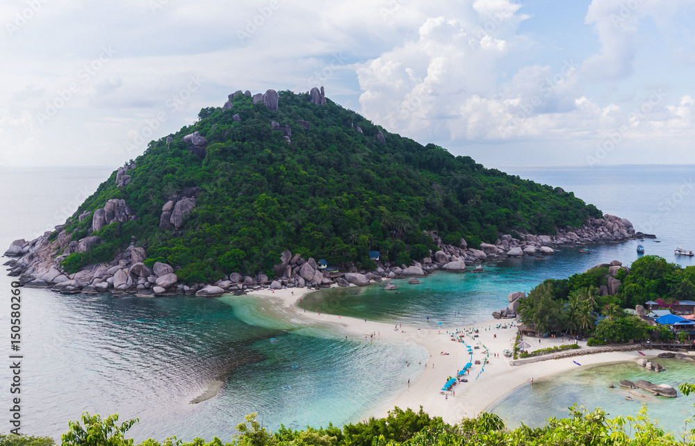 Tropical paradise on the island of  Koh nang yuan in Thailand,