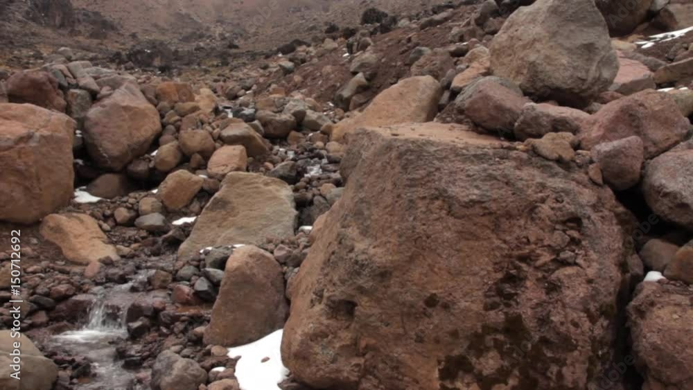 Track on Kilimanjaro on the Machame Route Whiskey. 3 day Track on Kilimanjaro on the Machame Route Whiskey. 3 day